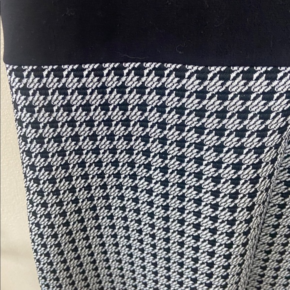 Tommy Hilfiger Women's Black White Houndstooth Plaid Mini Dress Sz 4 Fall Winter - Picture 5 of 6